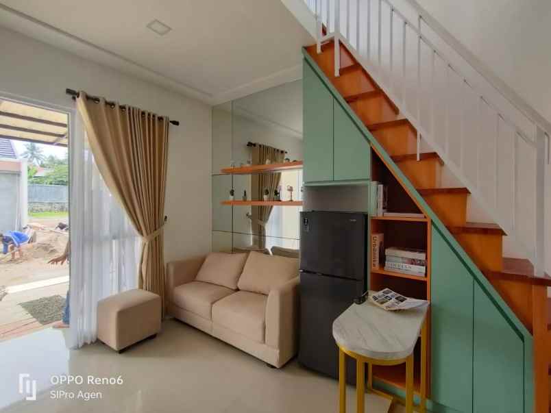 dijual rumah lokasi strategis akses