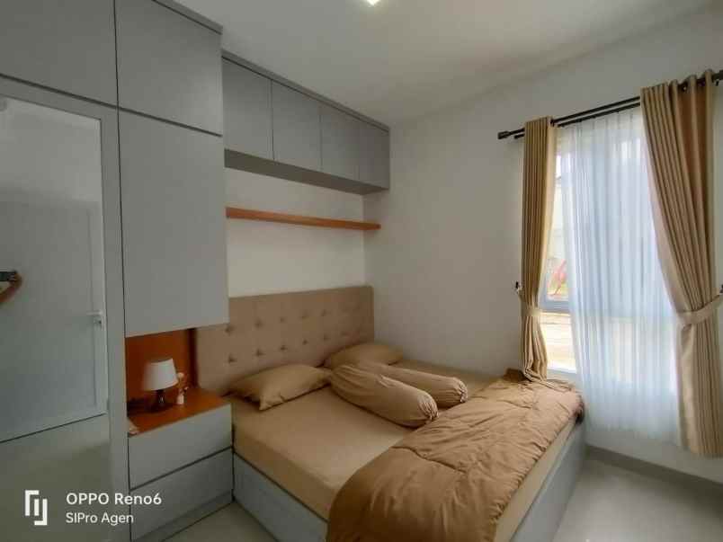 dijual rumah lokasi strategis akses