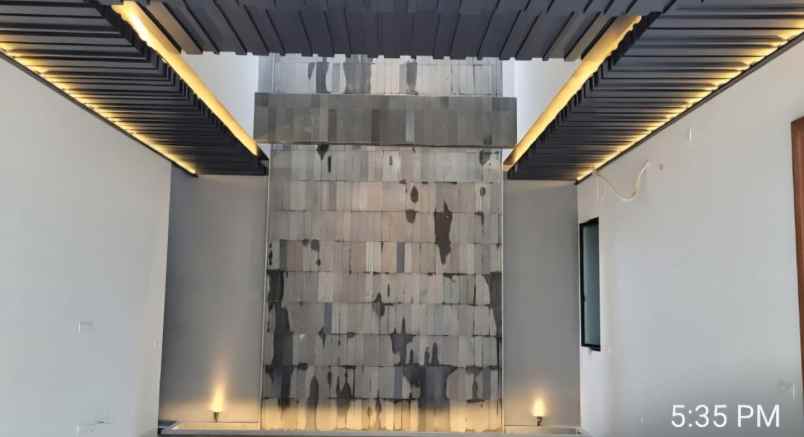 dijual rumah manyar kertoadi