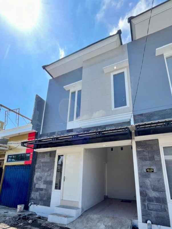 dijual rumah medokan ayu dekat merr tol upn
