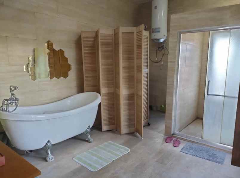 dijual rumah mewah puri surya jaya pasadena sidoarjo