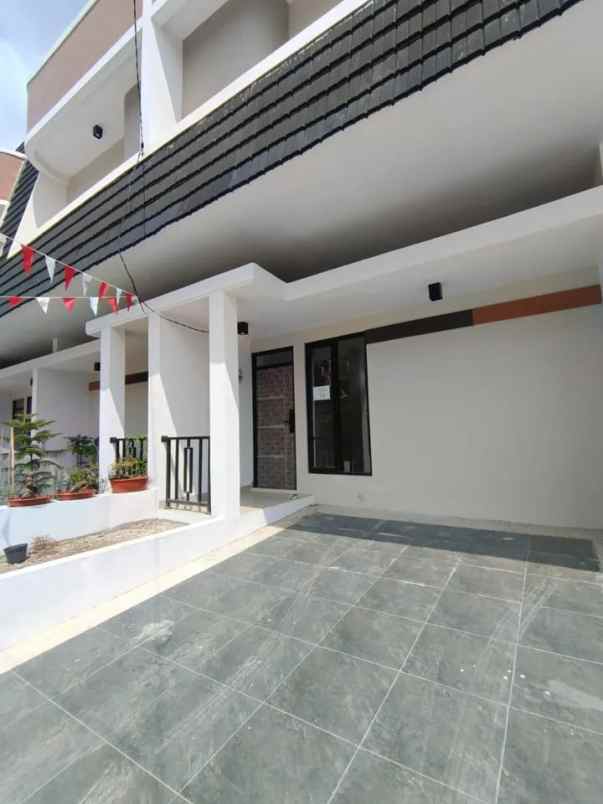 dijual rumah minimalis di gland ciwastra