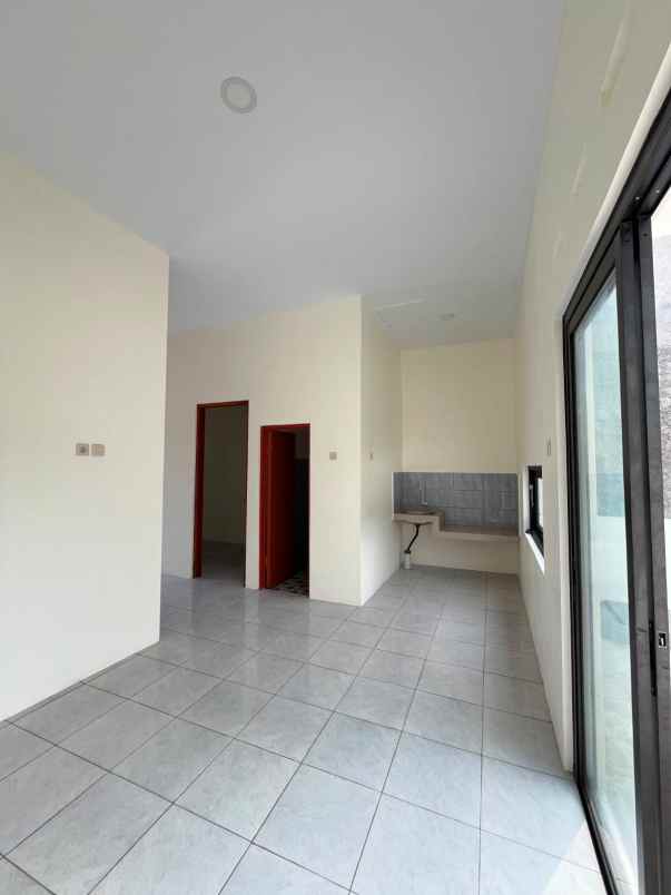 dijual rumah murah view bukit persawahan di prambanan