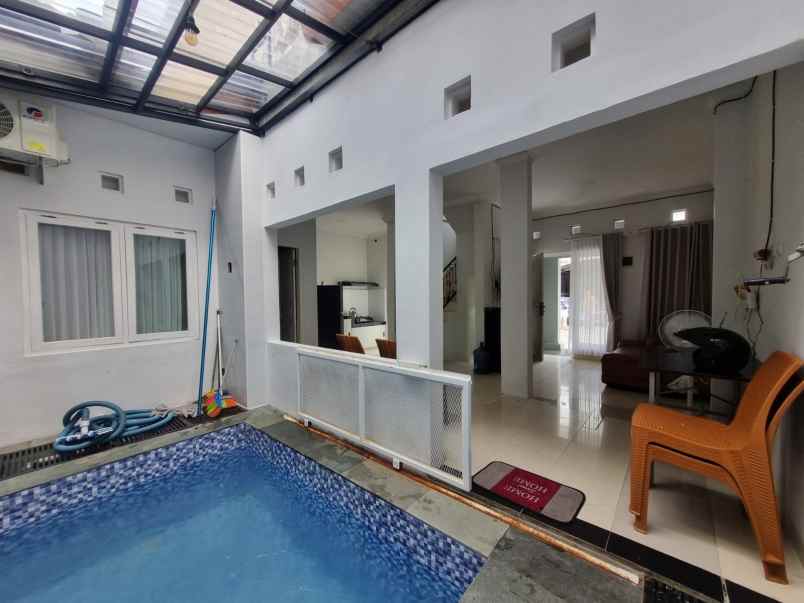 dijual rumah palagan km 8