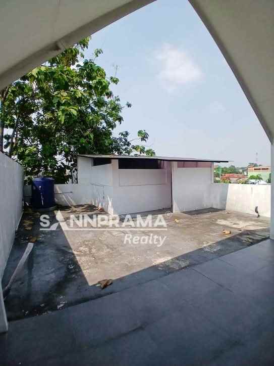 dijual rumah pancoran mas depok