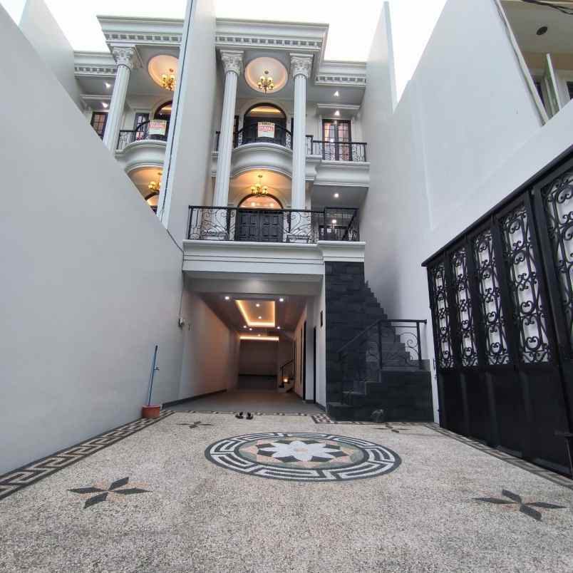 dijual rumah pejaten raya pejaten barat