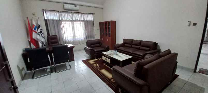 dijual rumah permata hijau