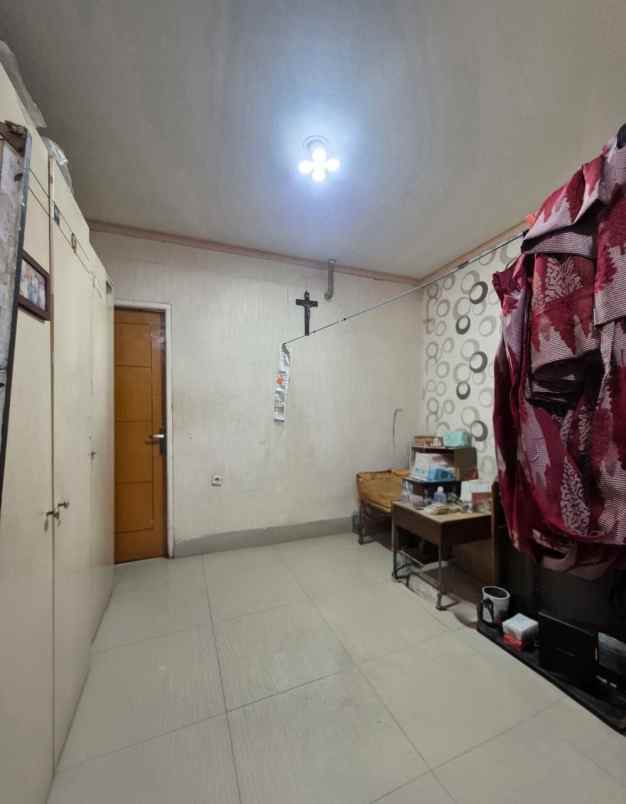 dijual rumah permata taman palem
