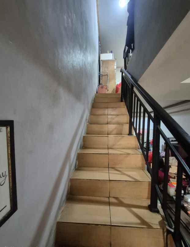 dijual rumah permata taman palem