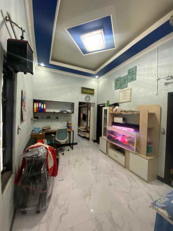 dijual rumah perumahan alam mukti indah