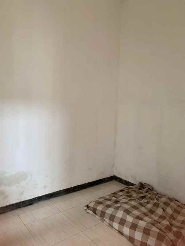 dijual rumah perumahan grand simphony