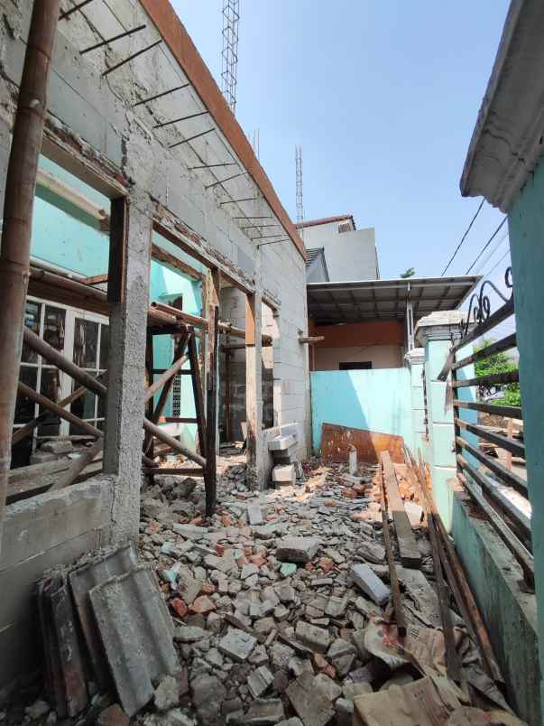 dijual rumah perumahan medang lestari