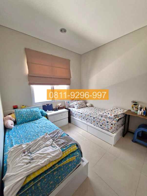 dijual rumah perumahan pulogebang kirana