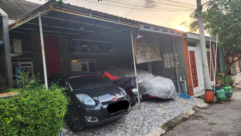 dijual rumah plamongan sari pedurungan