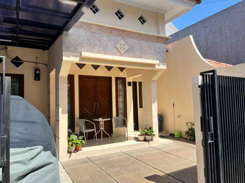 dijual rumah poltangan pejaten timur