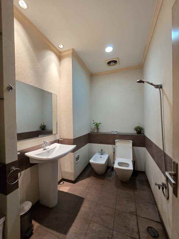 dijual rumah pondok kopi jaktim