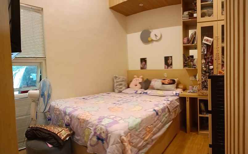 dijual rumah posisi hook lokasi perum landung sari