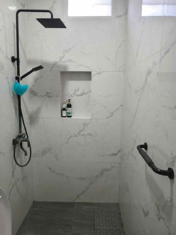 dijual rumah pulo gebang cakung jakarta