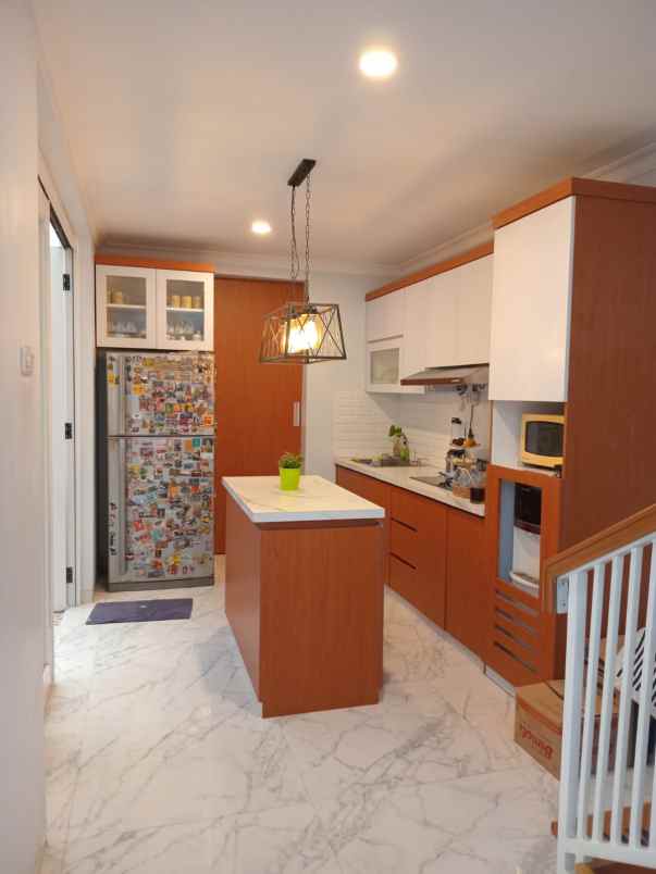 dijual rumah pulo gebang cakung jakarta