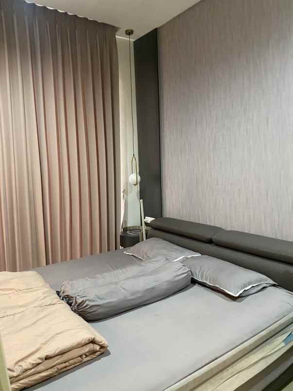 dijual rumah puri galaxy