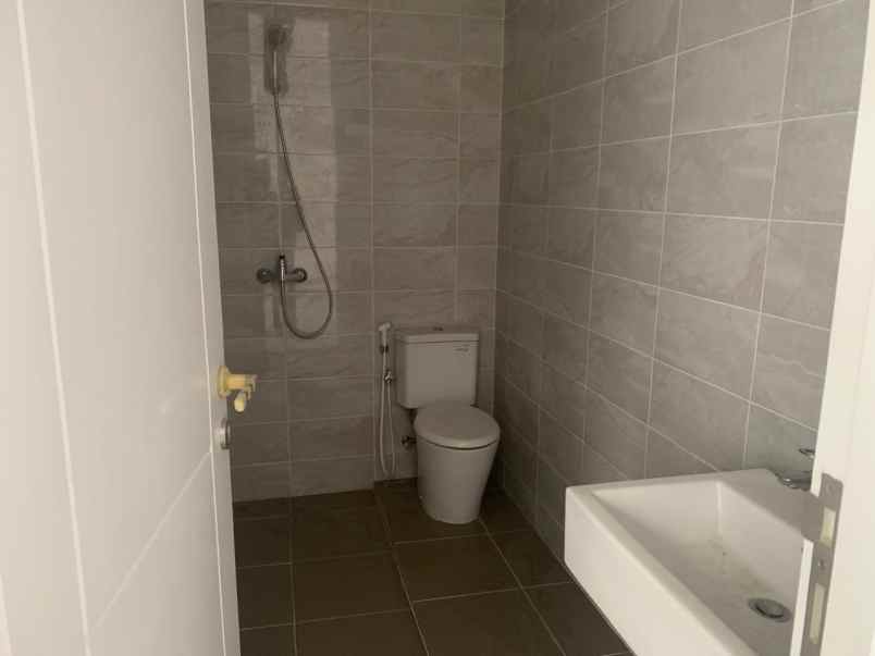 dijual rumah puri galaxy jasmine courts