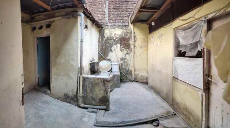 dijual rumah rangkah