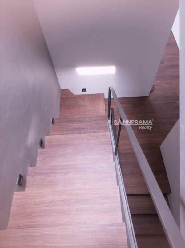 dijual rumah rangkapan jaya baru