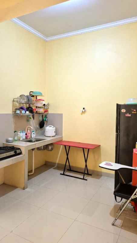 dijual rumah ratu jaya cipayung depok