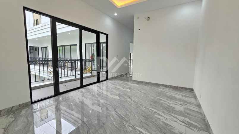 dijual rumah riverpark bintaro