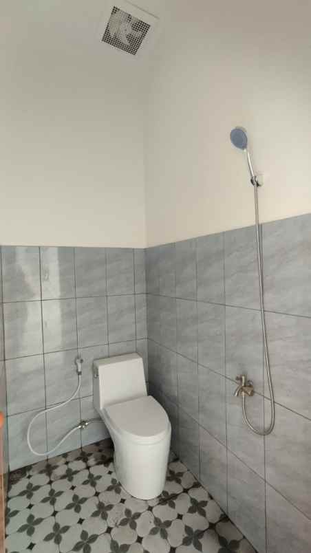 dijual rumah rumah graha candi