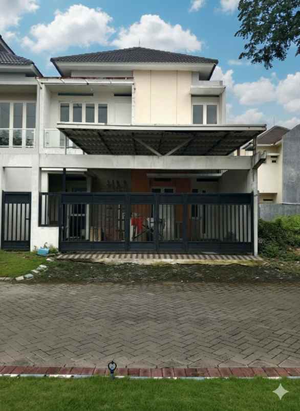 dijual rumah rumah puri surya jaya