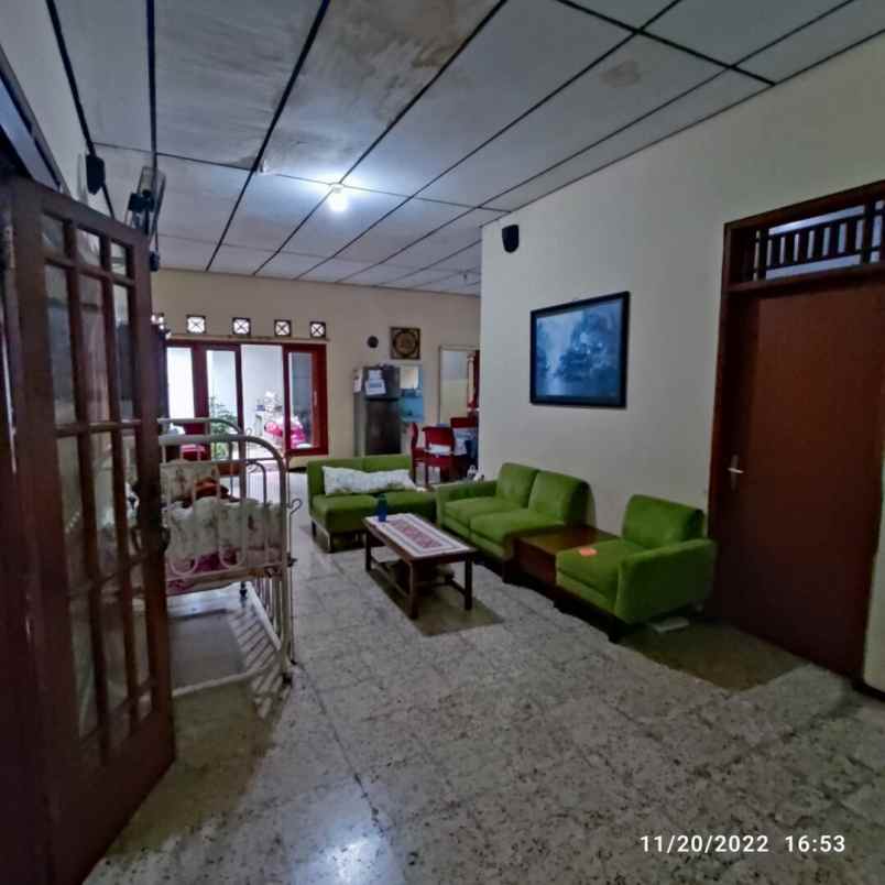 dijual rumah salemba paseban jakarta pusat