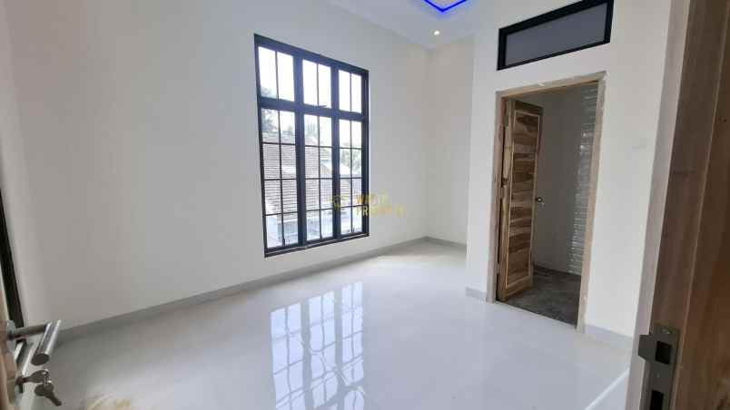 dijual rumah sardonoharjo