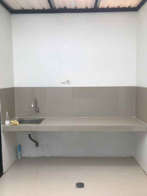 dijual rumah sasak panjang