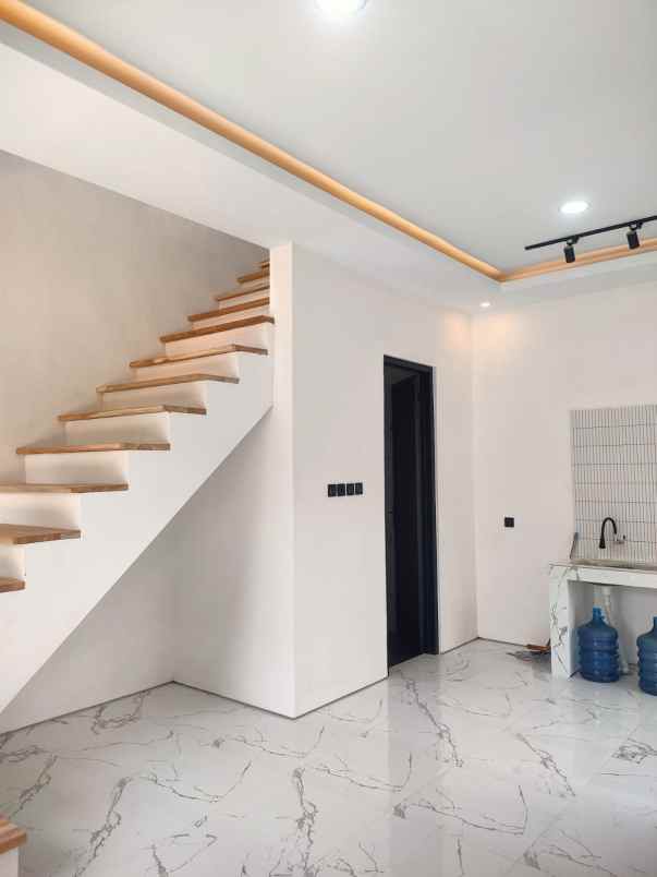 dijual rumah sewon bantul dekat kampus isi