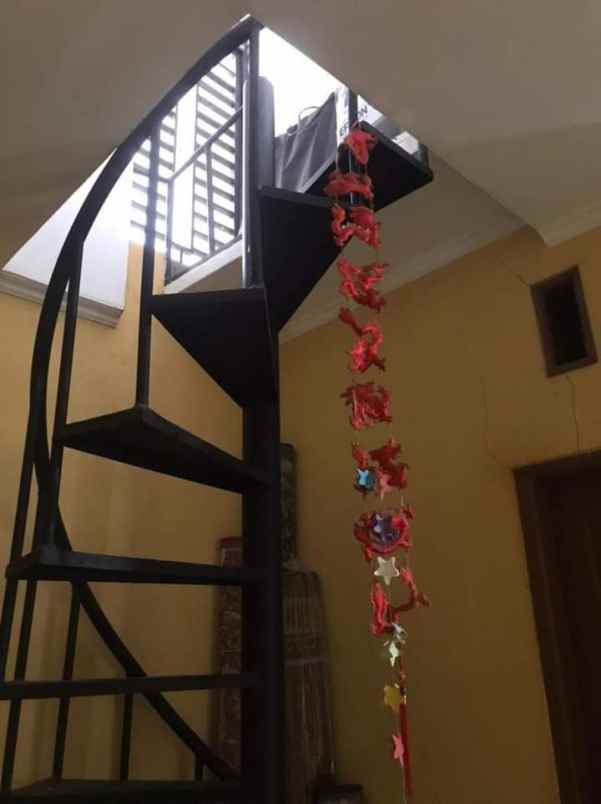 dijual rumah somawinata