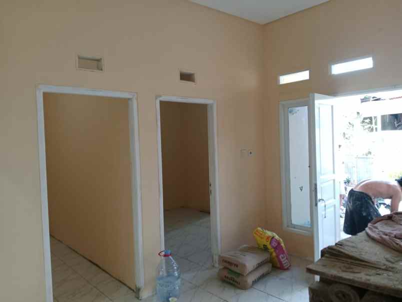 dijual rumah stasiun sudimara