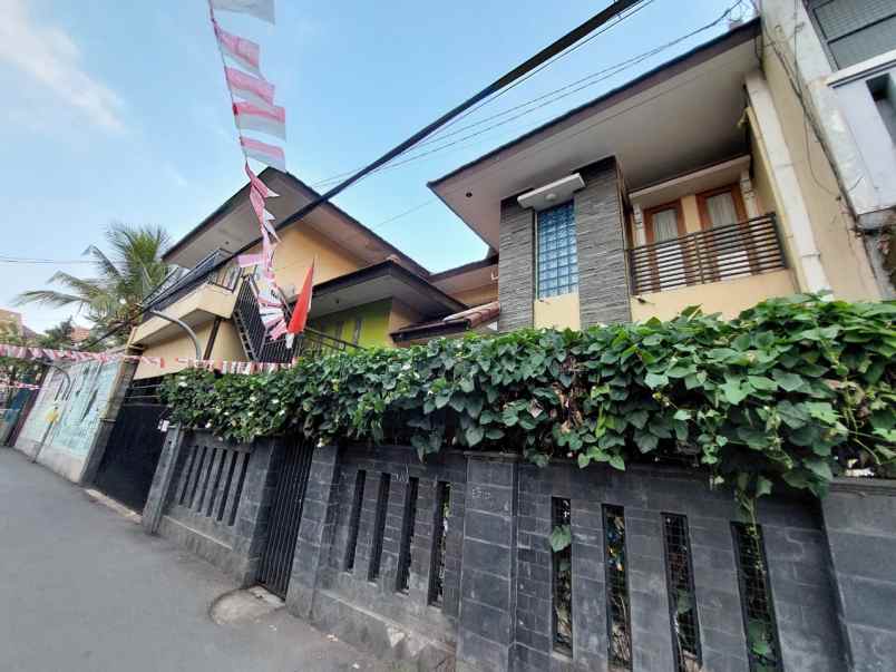 dijual rumah sulaksana
