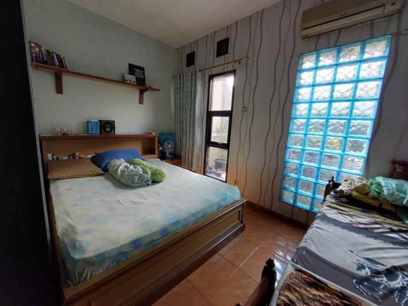 dijual rumah sulaksana