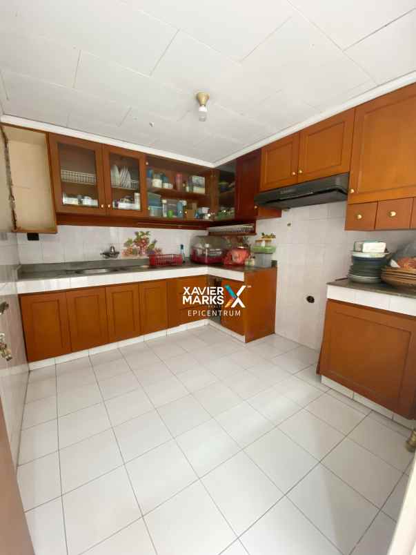 dijual rumah super miring di lebak kenjeran dekat merr