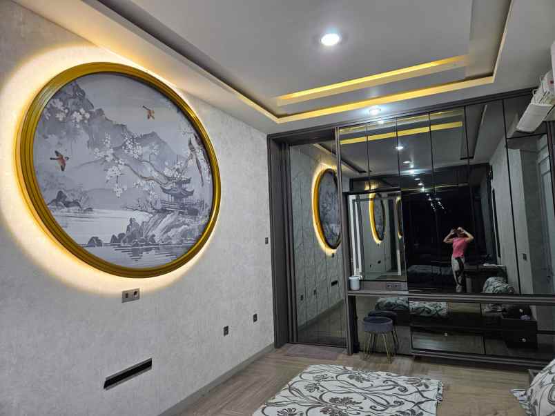 dijual rumah suvarna sutera cluster
