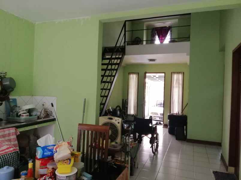 dijual rumah talaga bestari cluster re