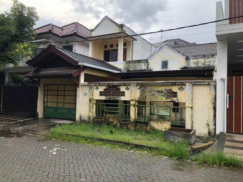dijual rumah taman pinang indah