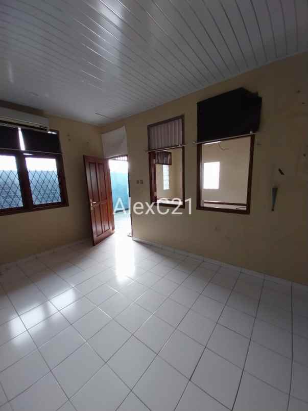 dijual rumah tanah abang