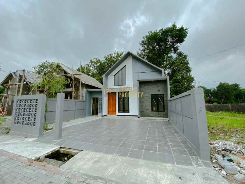 dijual rumah tanjungsari
