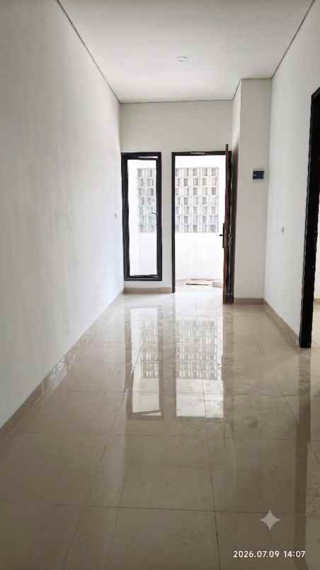 dijual rumah tapos depok