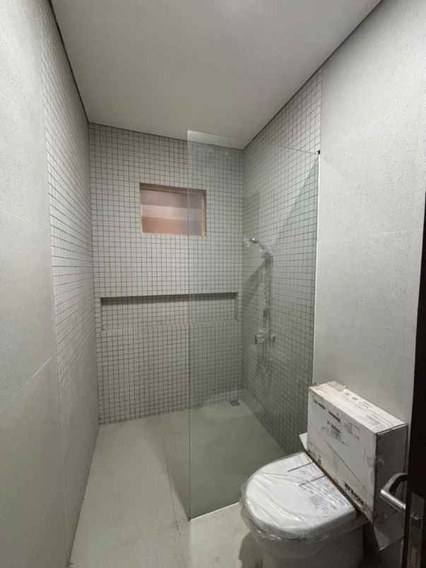 dijual rumah telaga bodas