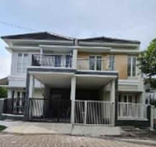 dijual rumah tenggilis mejoyo