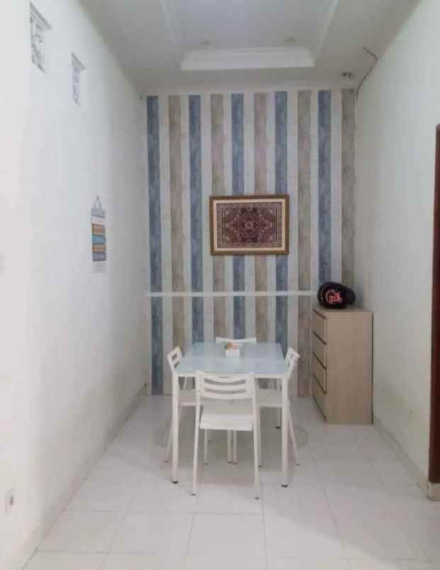 dijual rumah teuku umar