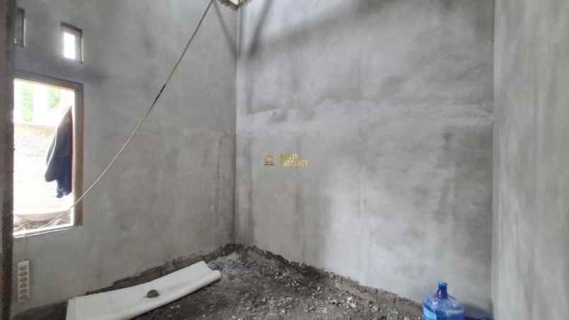 dijual rumah tirtomartani